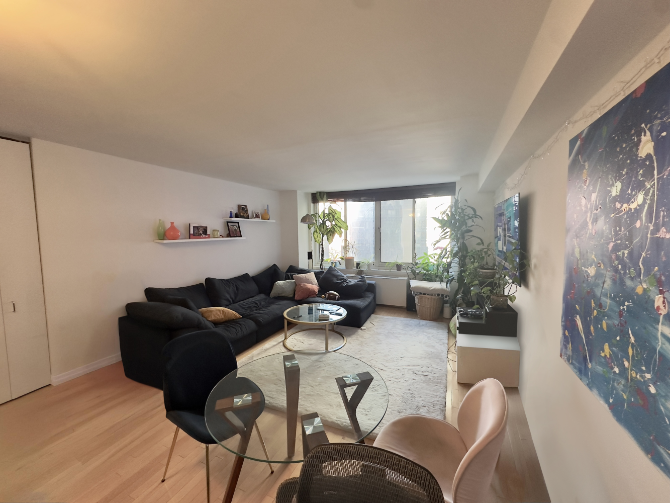 420 East 58th Street 4A, Sutton Place, Midtown East, NYC - 1 Bedrooms  
1.5 Bathrooms  
3 Rooms - 