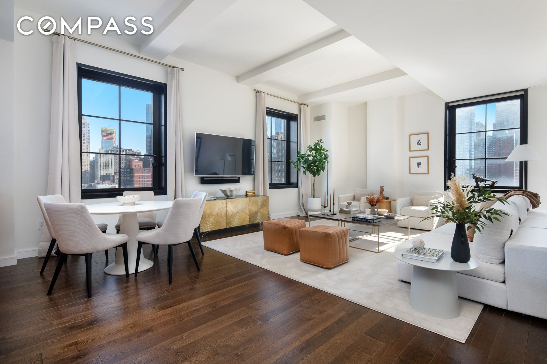 425 West 50th Street 12G, Hell S Kitchen, Midtown West, NYC - 2 Bedrooms  
2.5 Bathrooms  
2 Rooms - 