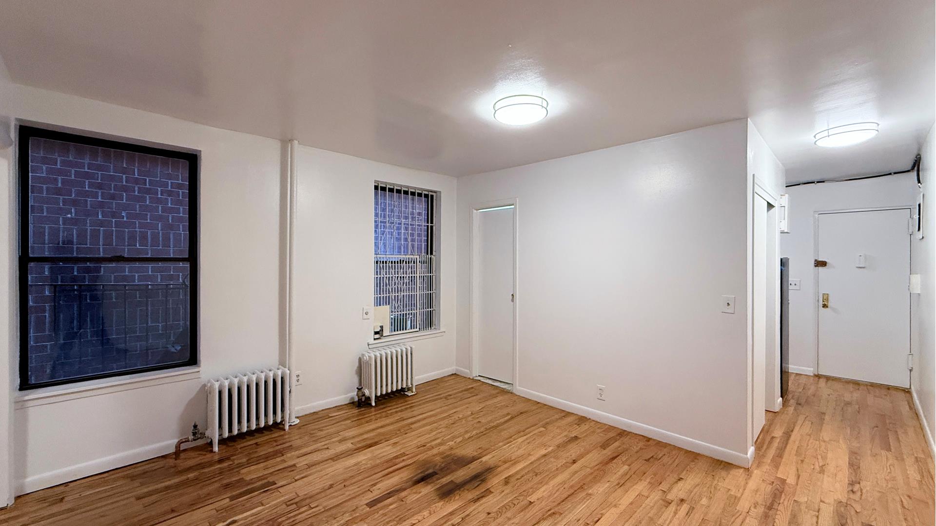 415 East 75th Street 10, Lenox Hill, Upper East Side, NYC - 1 Bedrooms  
1 Bathrooms  
1 Rooms - 