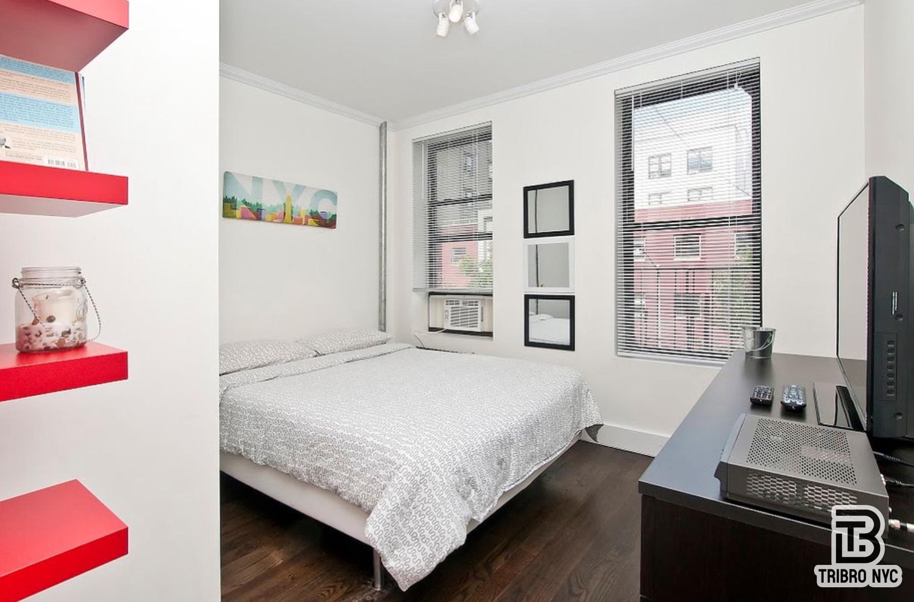 320 East 109th Street 9, Harlem, Upper Manhattan, NYC - 2 Bedrooms  
1 Bathrooms  
4 Rooms - 