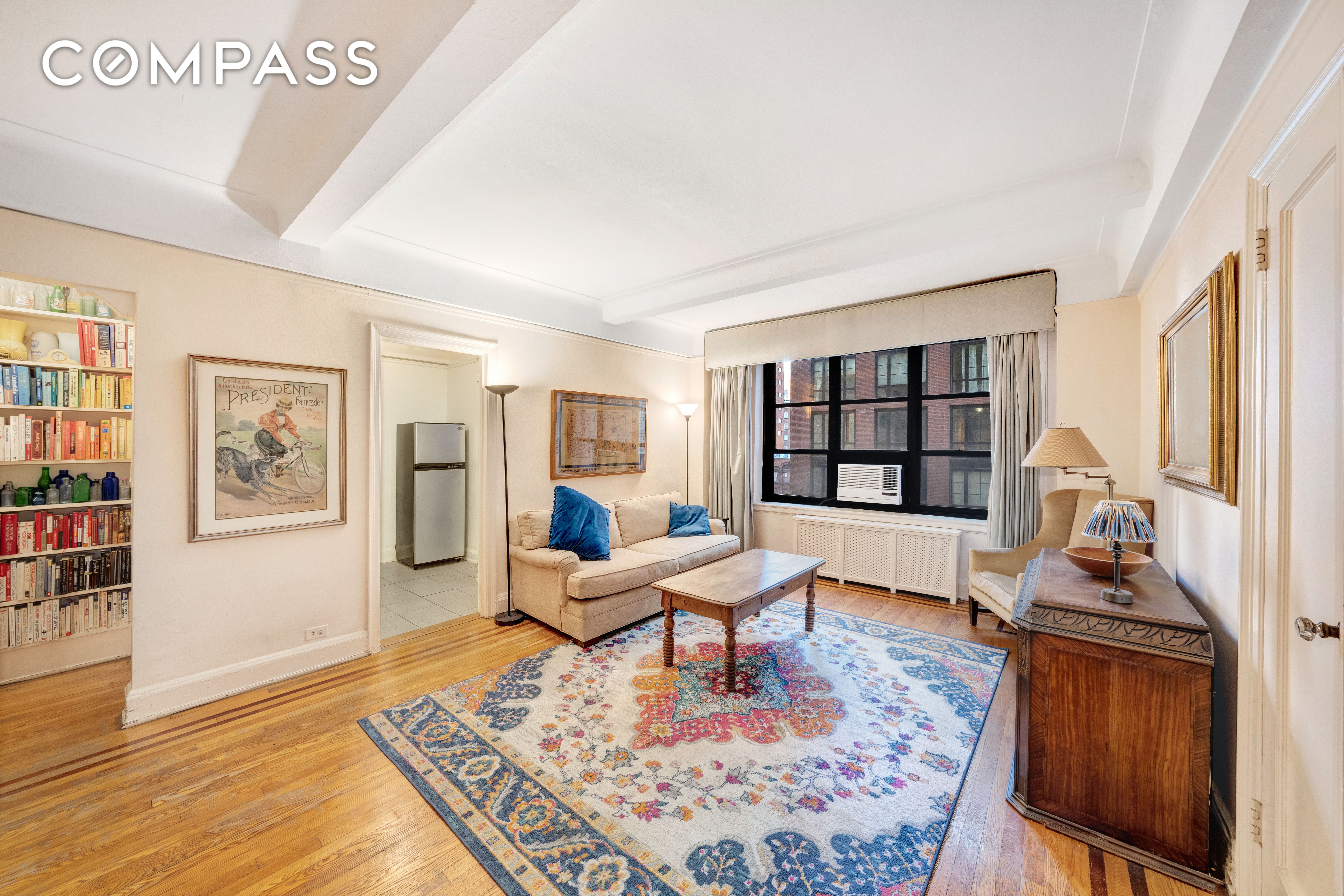 235 East 22nd Street 9U, Gramercy Park, Downtown, NYC - 1 Bathrooms  
3 Rooms - 