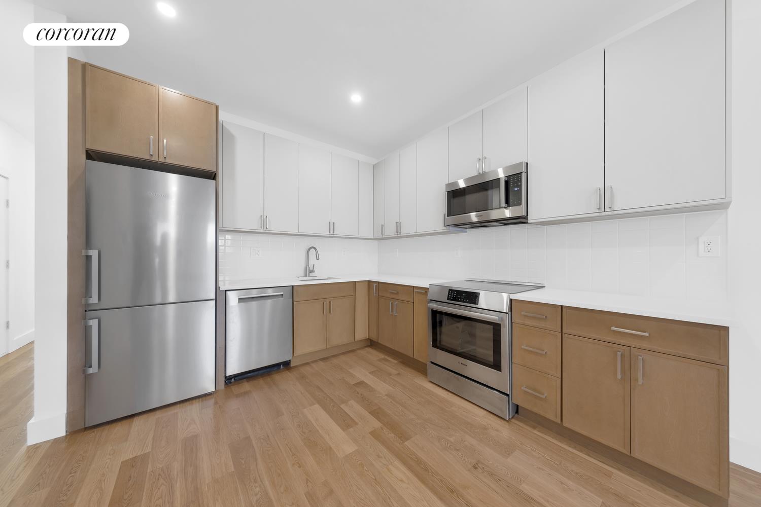 Photo 1 of 866 Flatbush Avenue 2, Flatbush, New York, $3,962, Web #: 1095472561