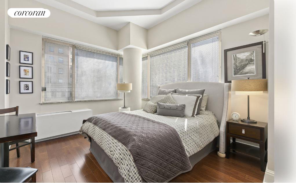 350 West 50th Street 6K, Hells Kitchen, Midtown West, NYC - 1 Bathrooms  
2 Rooms - 