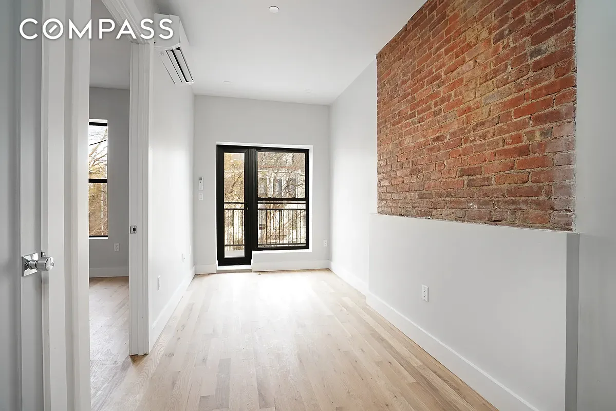 255 West 131st Street 4A, Central Harlem, Upper Manhattan, NYC - 1 Bedrooms  
1 Bathrooms  
4 Rooms - 