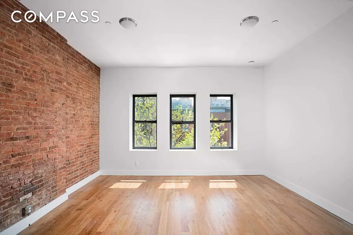 111 West 136th Street 2S, Central Harlem, Upper Manhattan, NYC - 1 Bathrooms  
2 Rooms - 