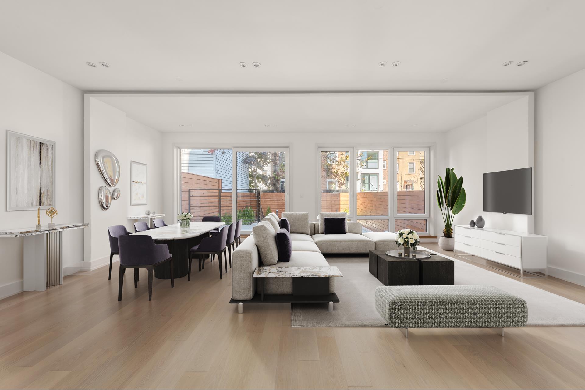 25 Conselyea Street 1, Williamsburg North, Brooklyn, New York - 4 Bedrooms  
4.5 Bathrooms  
8 Rooms - 