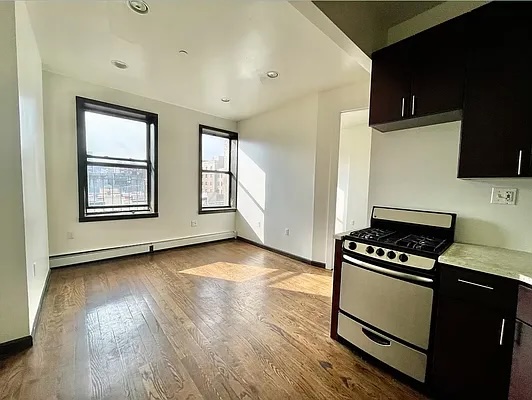 2054 Adam Clayton Powell Jr Boulevard 5-D, West Harlem, Upper Manhattan, NYC - 2 Bedrooms  
1 Bathrooms  
4 Rooms - 