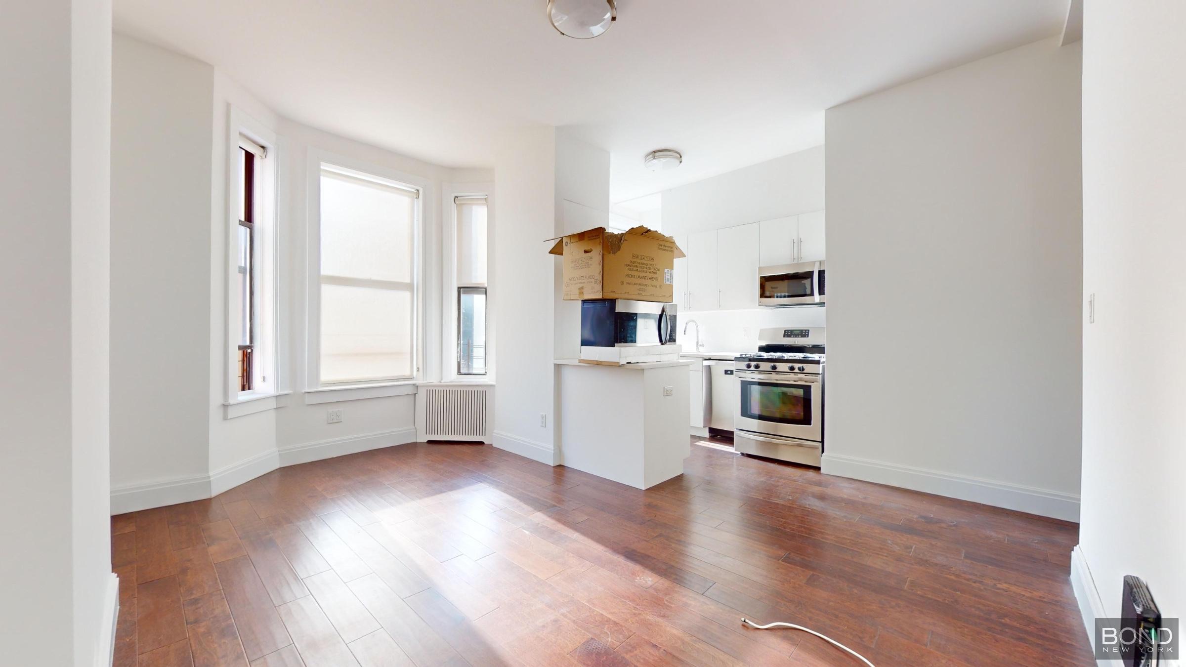 Photo 1 of 17 West 125th Street 2C, Central Harlem, NYC, $2,895, Web #: 1095792063