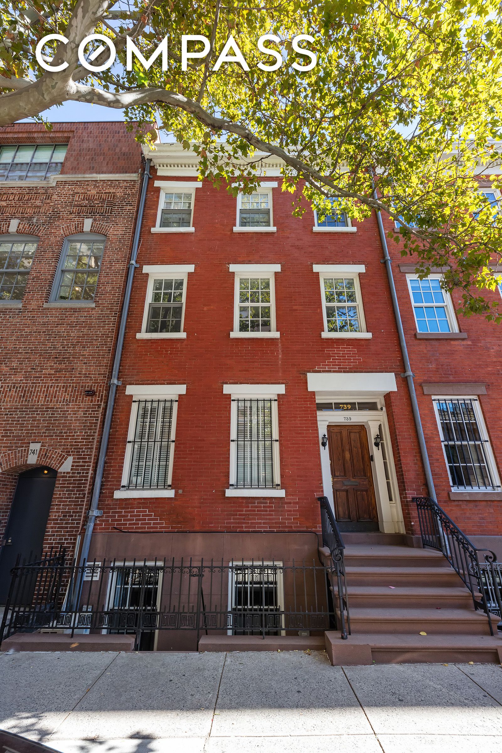 739 Washington Street, West Village, Downtown, NYC - 6 Bedrooms  
3.5 Bathrooms  
10 Rooms - 