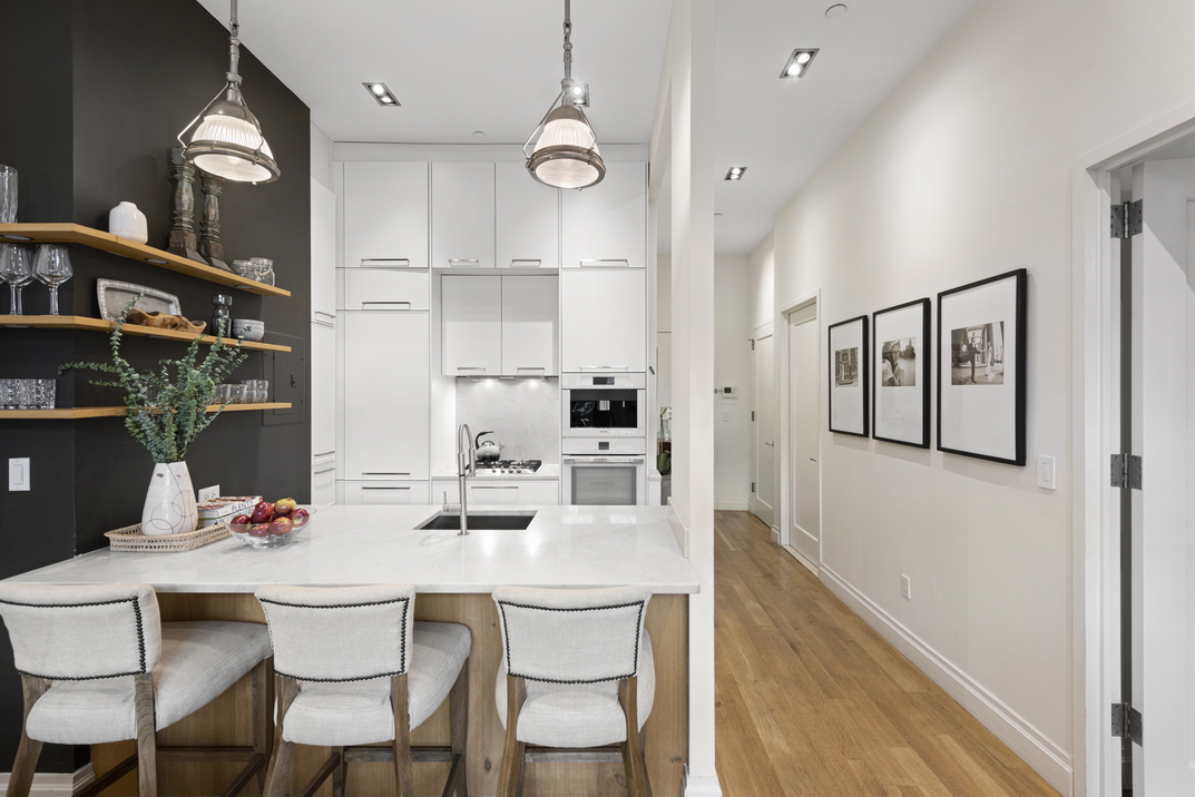 21 South William Street 3A, Financial District, Downtown, NYC - 1 Bedrooms  
1 Bathrooms  
3 Rooms - 