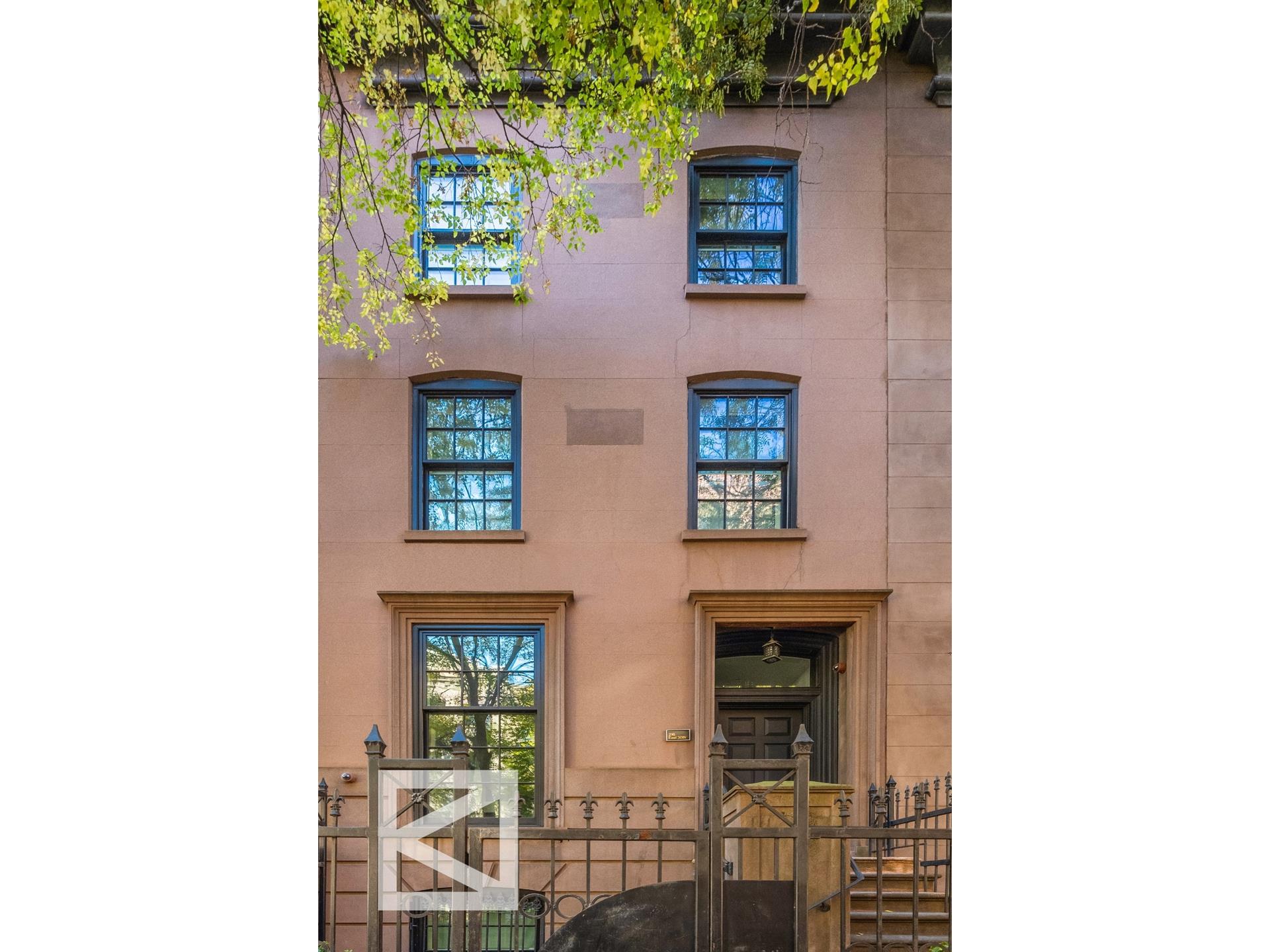 Photo 1 of 216 East 30th Street, Midtown East, NYC, $6,999,999, Web #: 1097041151