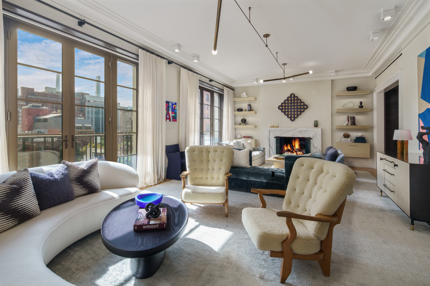 155 East 79th Street 9/10, Upper East Side, Upper East Side, NYC - 5 Bedrooms  
5.5 Bathrooms  
9 Rooms - 