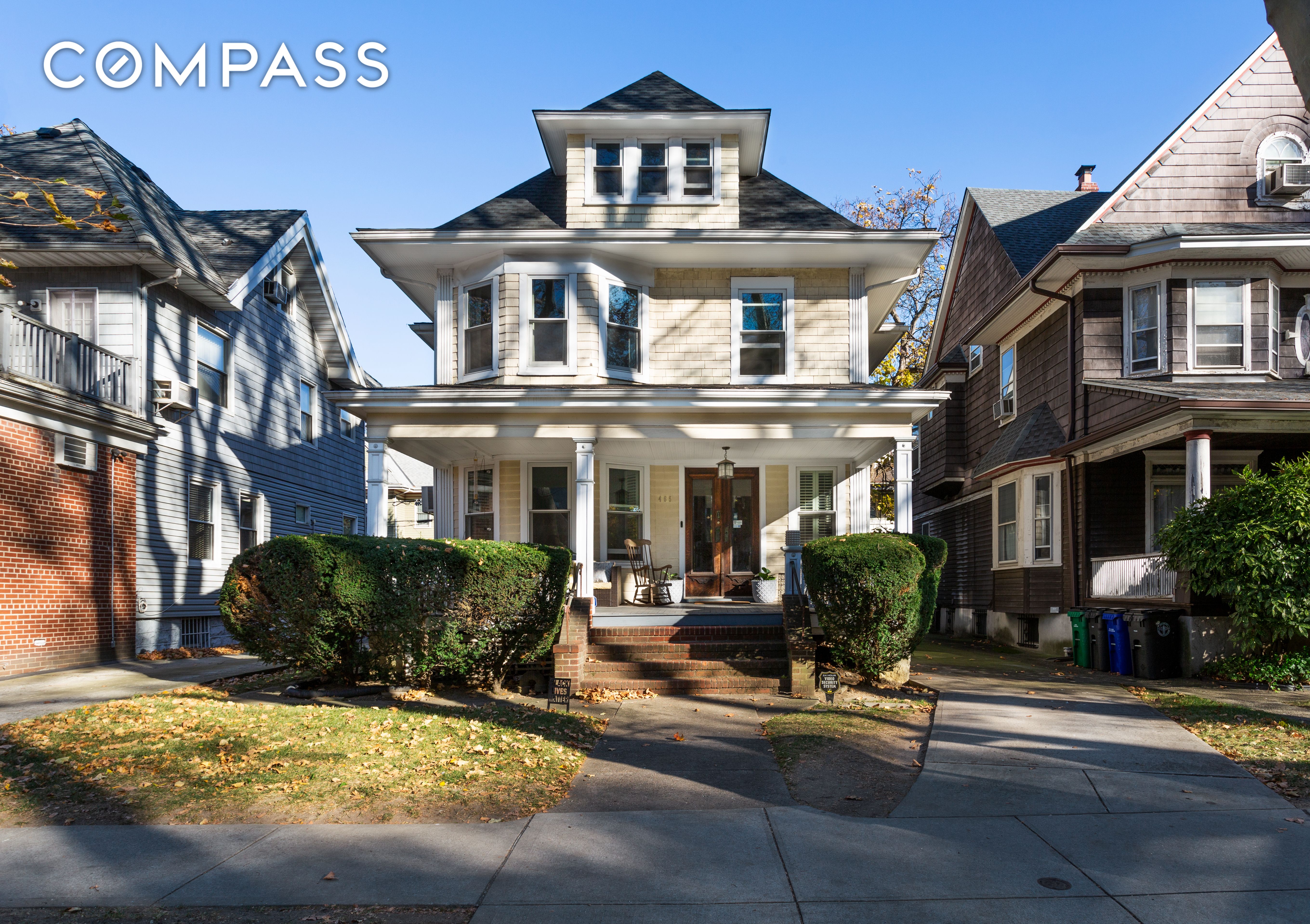 465 Argyle Road, Ditmas Park, Brooklyn, New York - 6 Bedrooms  
3.5 Bathrooms  
12 Rooms - 