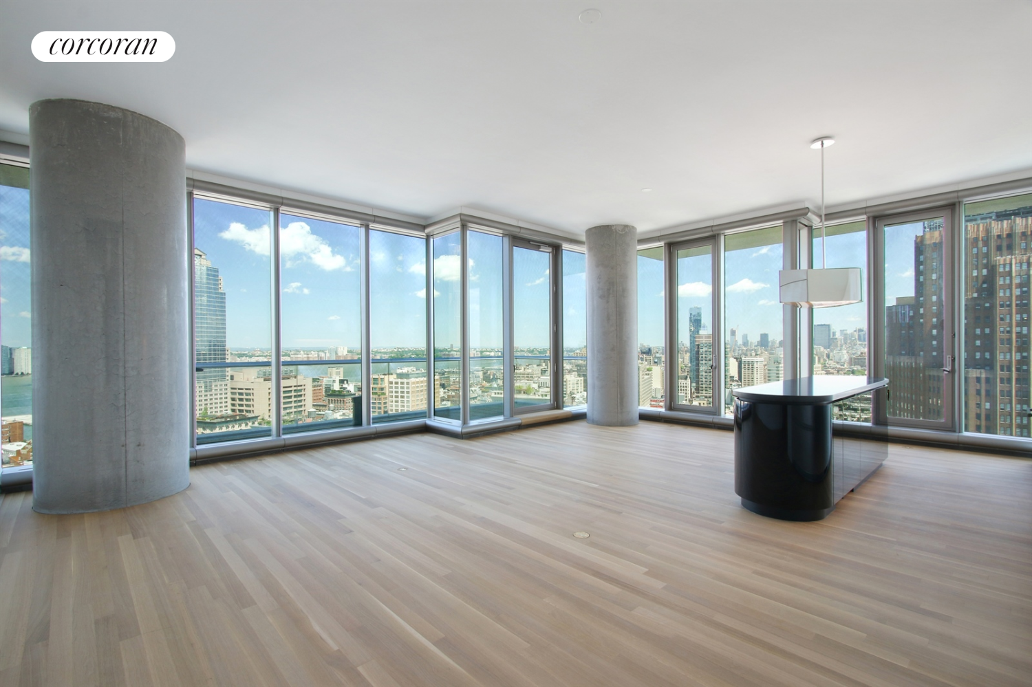 56 Leonard Street 24Bwest, Tribeca, Downtown, NYC - 3 Bedrooms  
3.5 Bathrooms  
5 Rooms - 