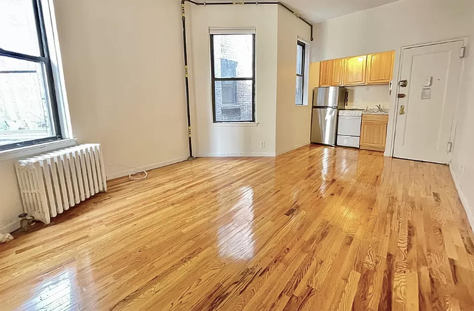 212 West 82nd Street 3-C, Upper West Side, Upper West Side, NYC - 1 Bedrooms  
1 Bathrooms  
3 Rooms - 