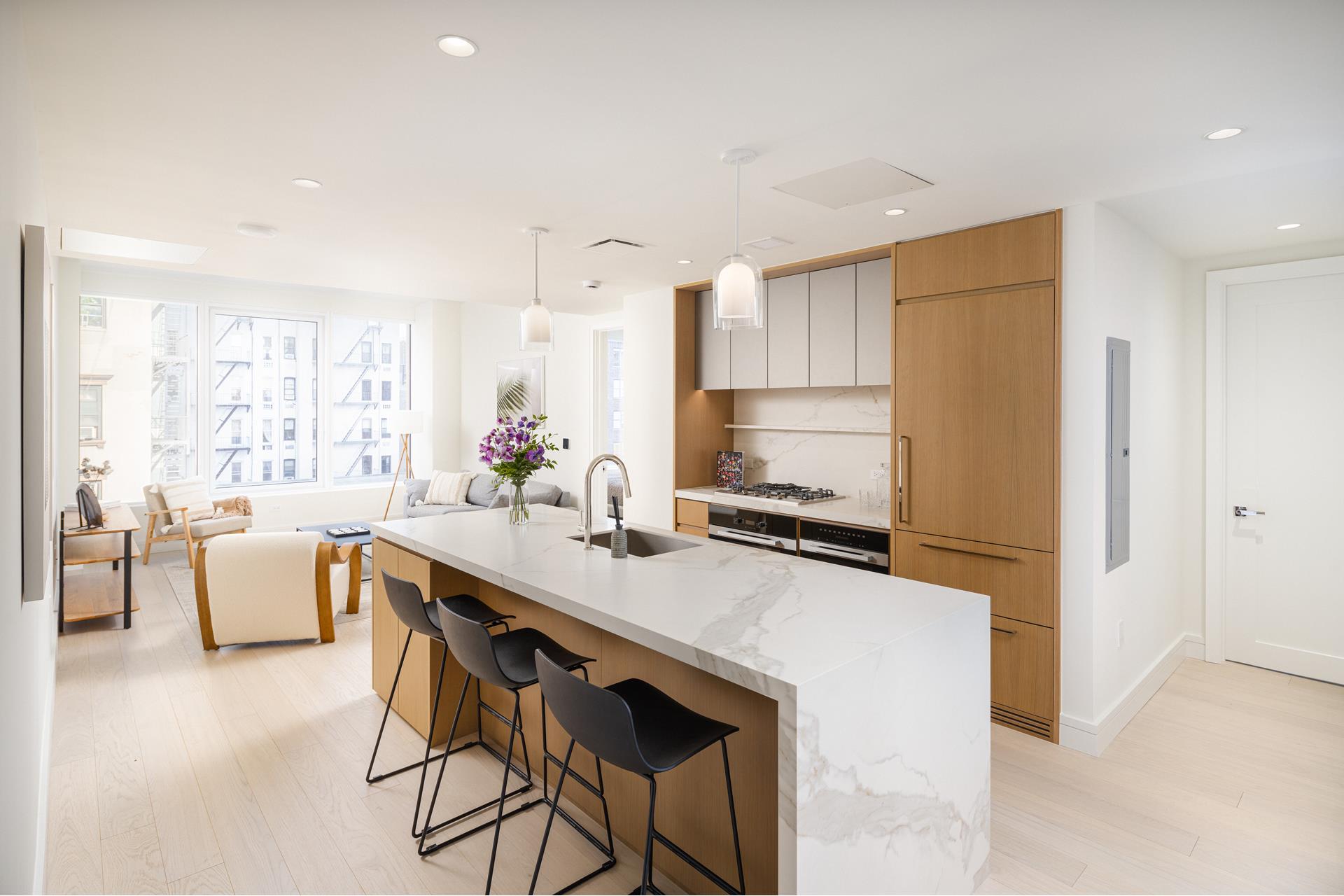 200 East 20th Street 6D, Gramercy Park, Downtown, NYC - 1 Bedrooms  
1.5 Bathrooms  
4 Rooms - 