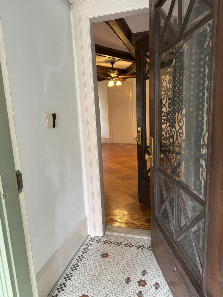 Photo 1 of 2024 Glenwood Road, Ditmas Park, New York, $4,200, Web #: 1097347408