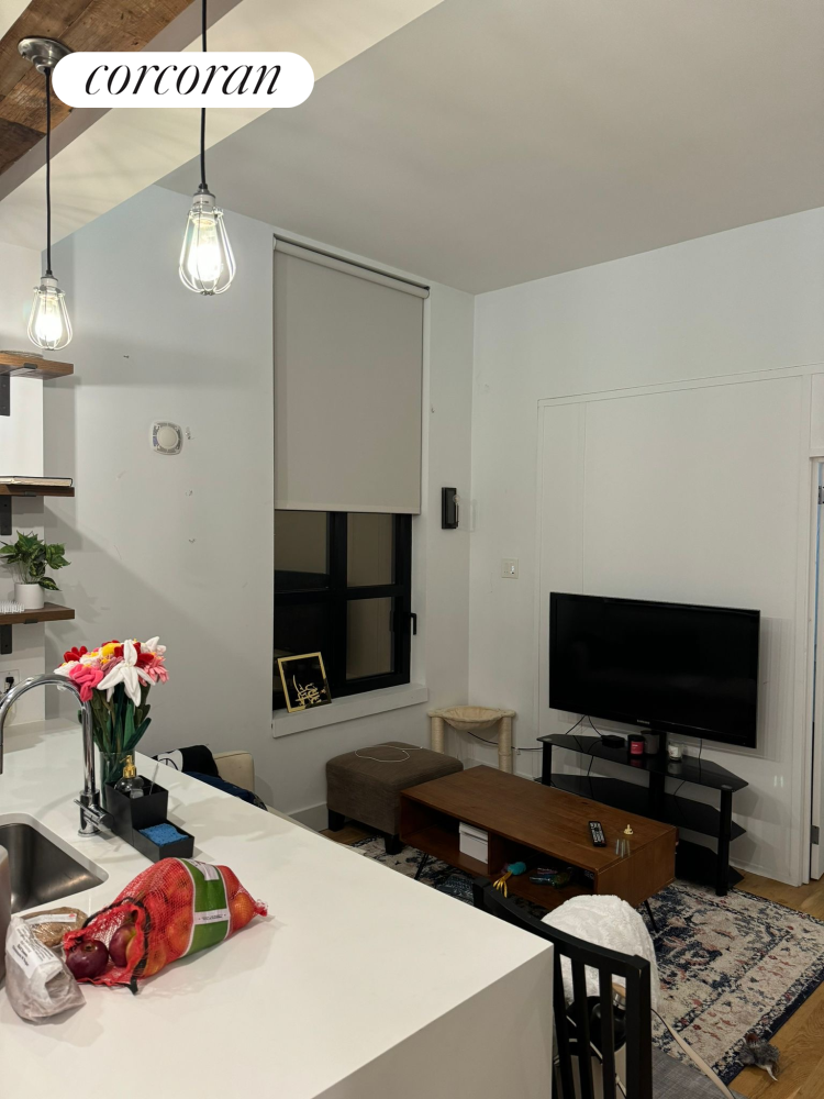 Photo 1 of 41-21 28th Street 3J, Long Island City, New York, $3,751, Web #: 1097407343