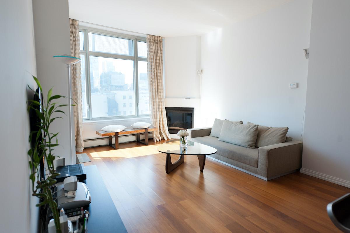 205 East 59th Street 16B, Lenox Hill, Upper East Side, NYC - 1 Bedrooms  
2 Bathrooms  
4 Rooms - 