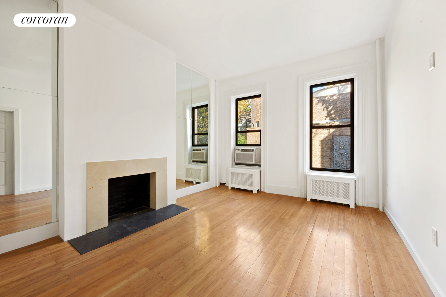 243 East 60th Street 3B, Lenox Hill, Upper East Side, NYC - 1 Bedrooms  
1 Bathrooms  
3 Rooms - 