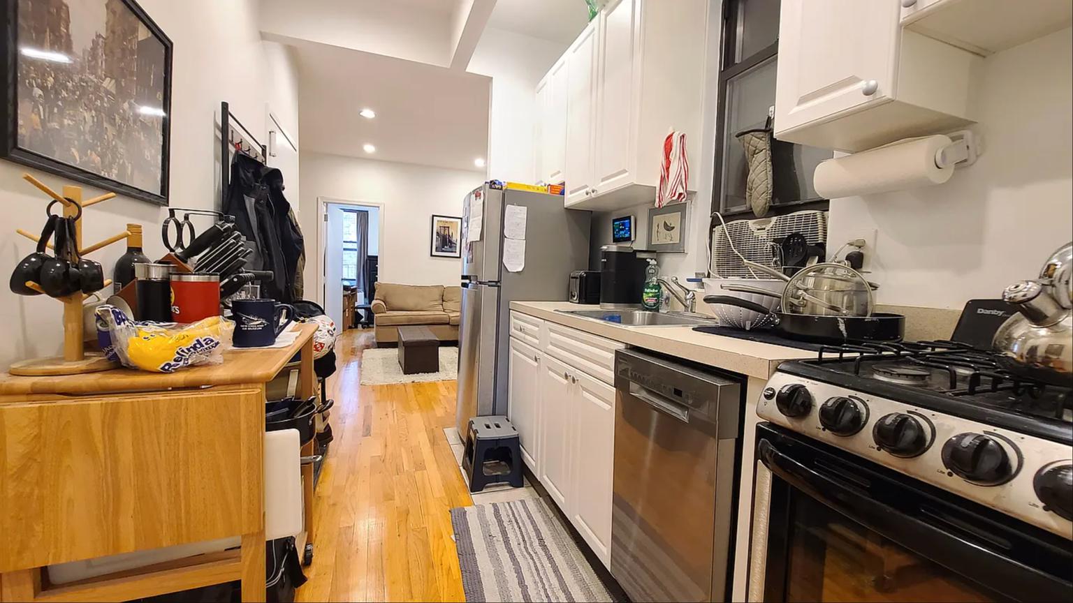 1711 2nd Avenue 5N, Upper East Side, Upper East Side, NYC - 2 Bedrooms  
1 Bathrooms  
4 Rooms - 