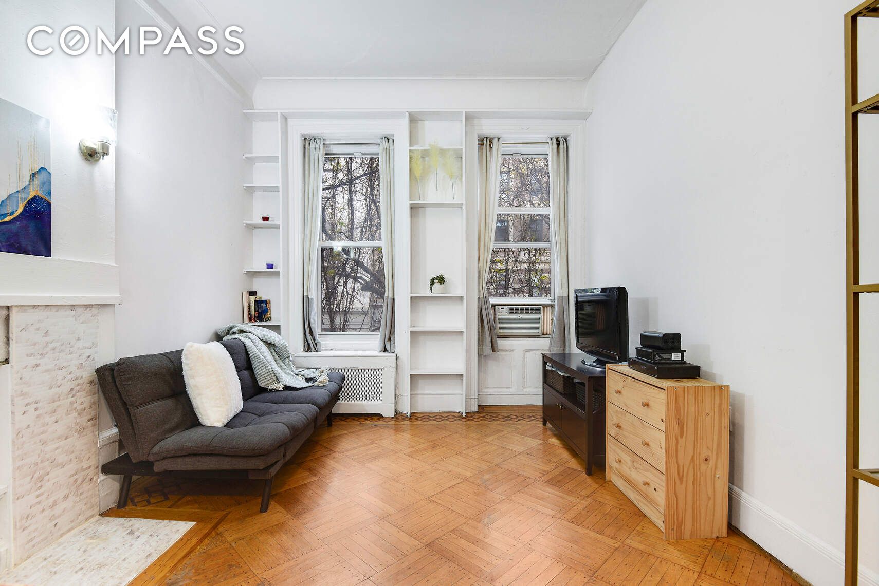 310 West 98th Street 2F, Upper West Side, Upper West Side, NYC - 1 Bedrooms  
1 Bathrooms  
3 Rooms - 