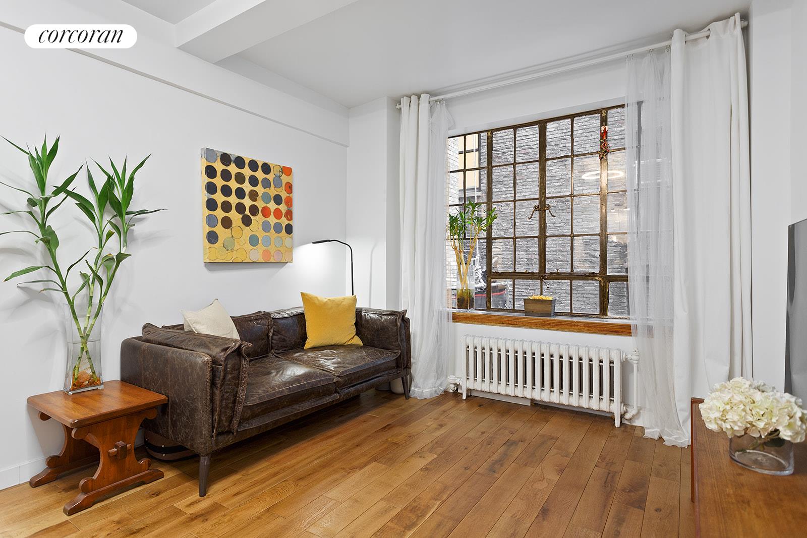 140 East 40th Street 2J, Murray Hill, Midtown East, NYC - 1 Bathrooms  
2 Rooms - 