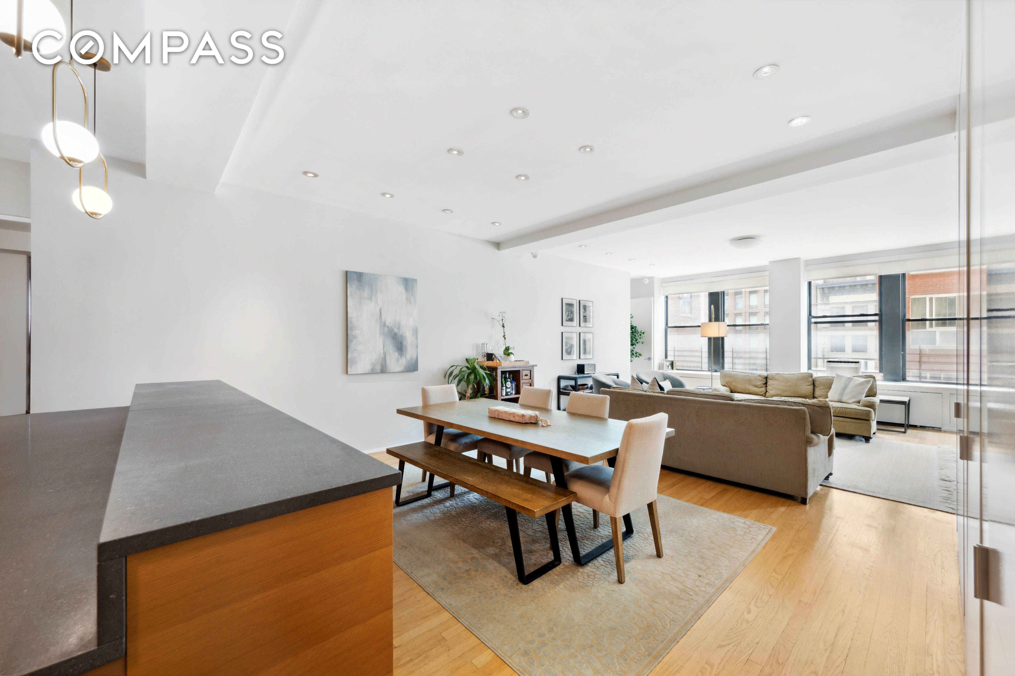 252 West 30th Street 5B, Chelsea,  - 3 Bedrooms  
3 Bathrooms  
5 Rooms - 