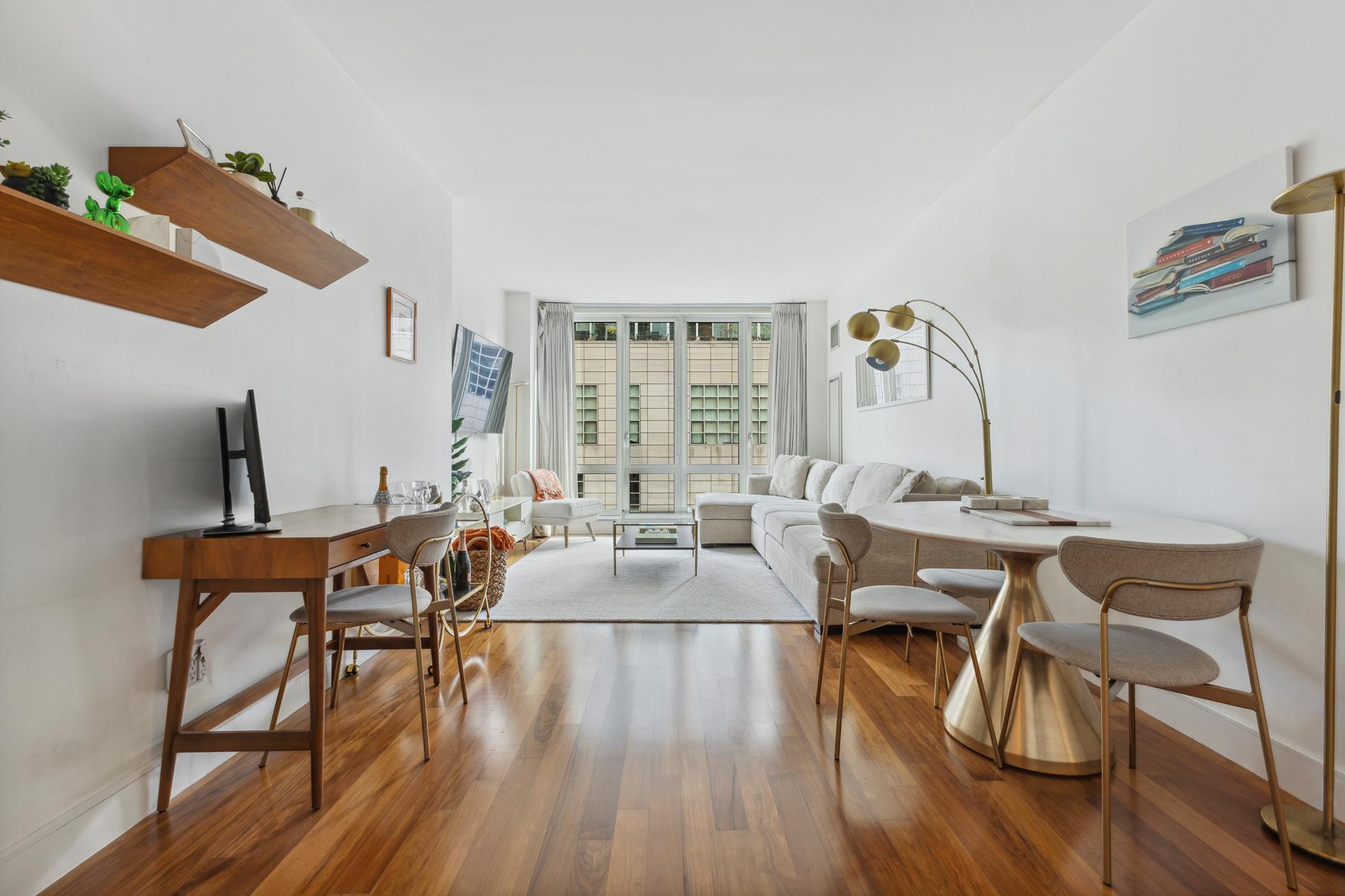 250 East 53rd Street 506, Turtle Bay, Midtown East, NYC - 1 Bedrooms  
1.5 Bathrooms  
3 Rooms - 