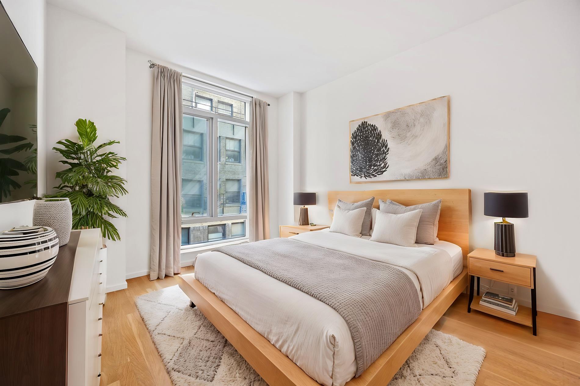 18 West 48th Street 8-C, Midtown West, Midtown West, NYC - 1 Bedrooms  
1 Bathrooms  
3 Rooms - 