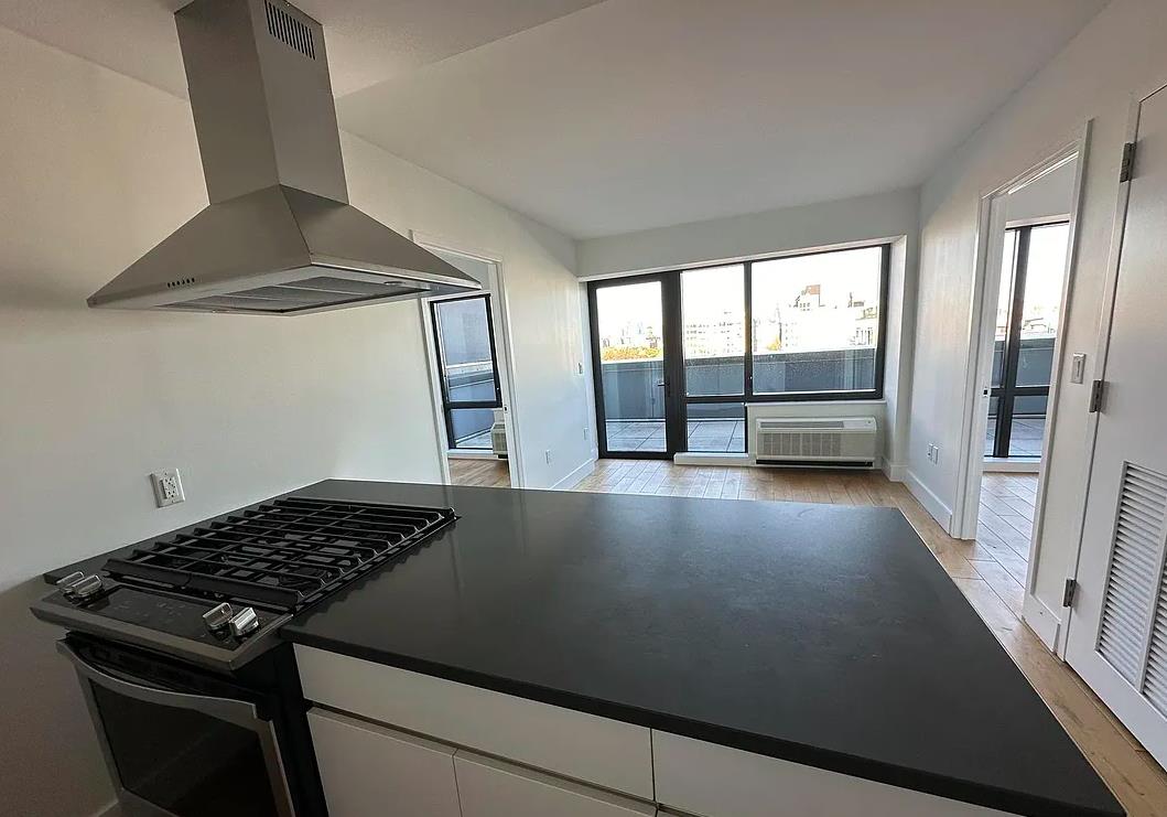 504 Myrtle Avenue 70-AI