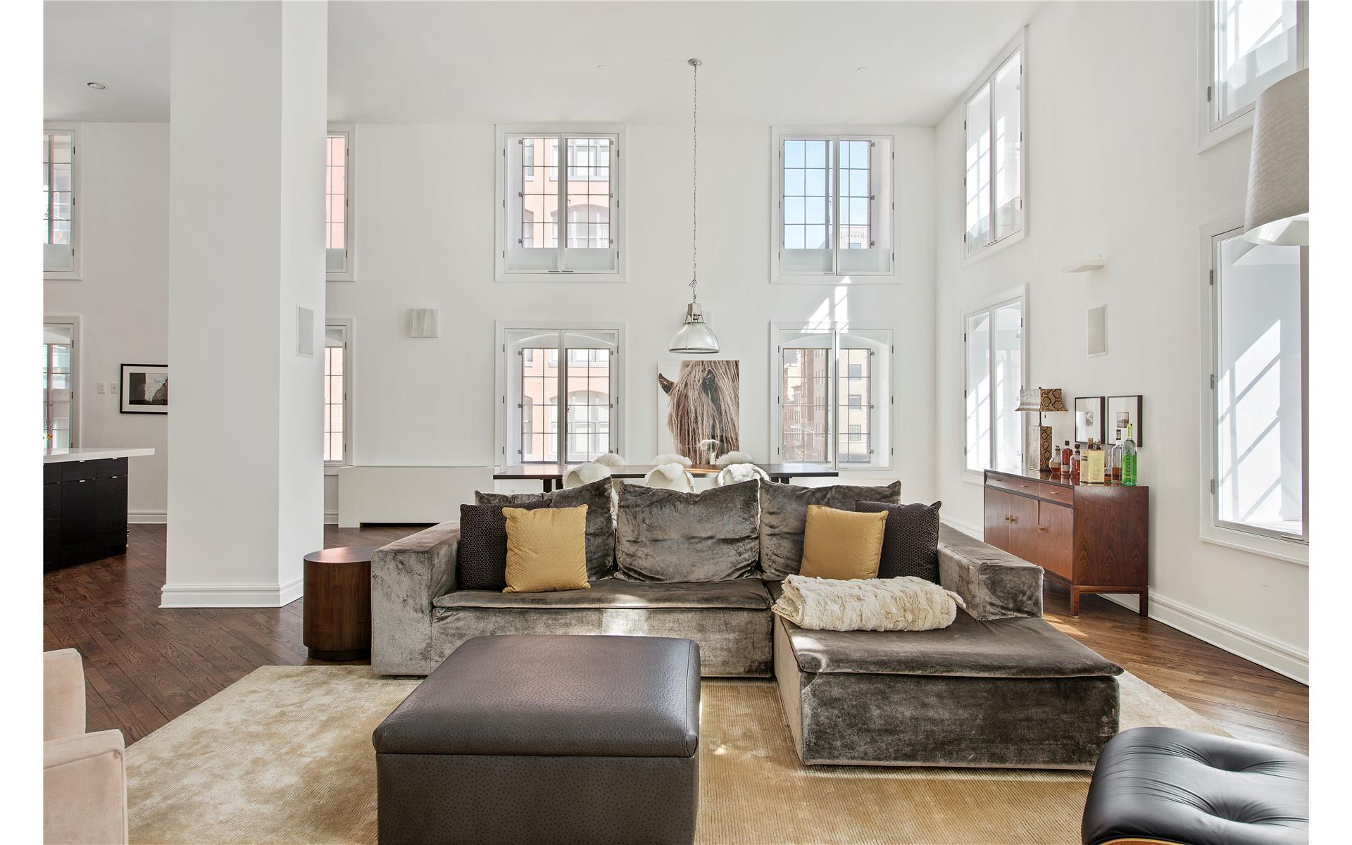 79 Laight Street 3F, Tribeca, Downtown, NYC - 3 Bedrooms  
3.5 Bathrooms  
5 Rooms - 