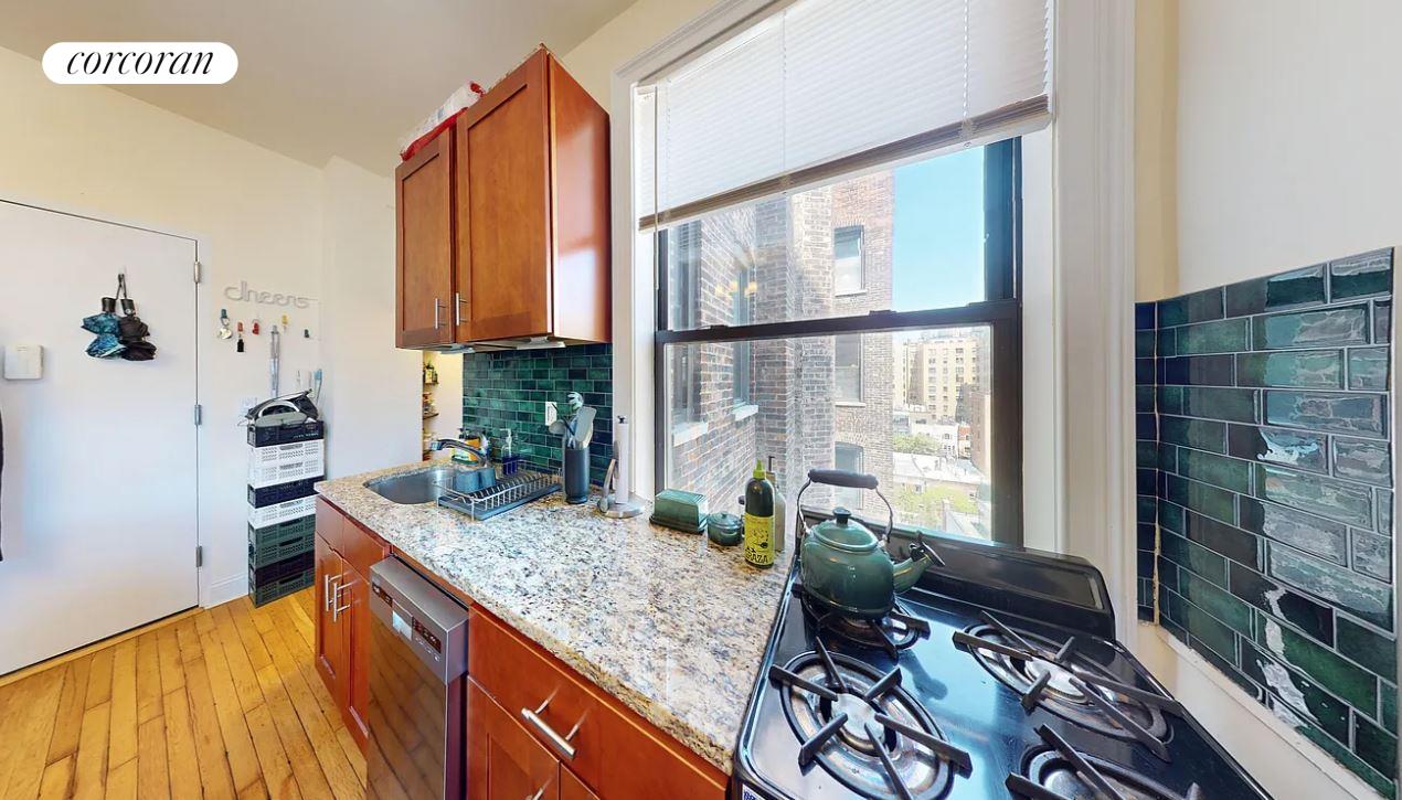 324 West 84th Street 114, Upper West Side, Upper West Side, NYC - 1 Bedrooms  
1 Bathrooms  
3 Rooms - 