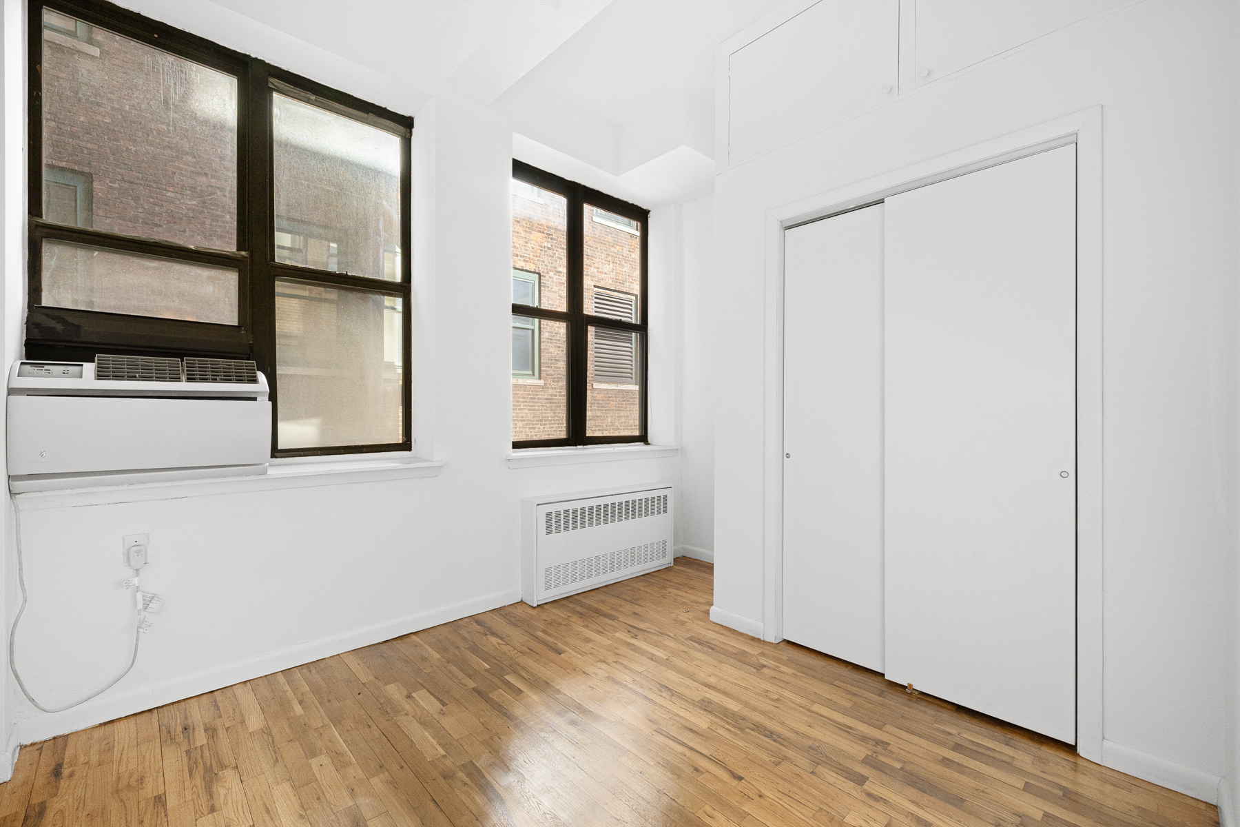 43 West 16th Street 4-E