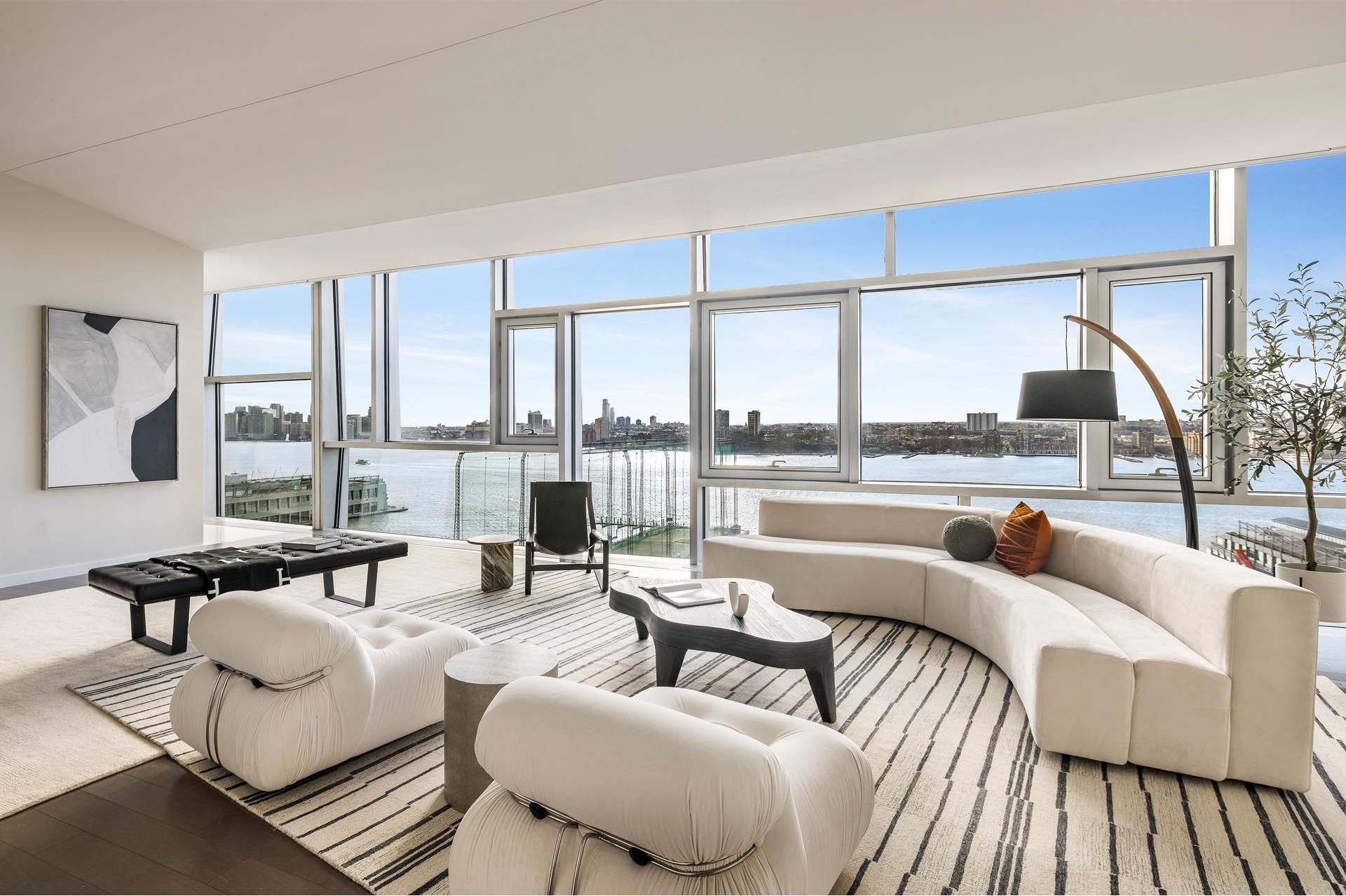 100 11th Avenue 17/18A, Chelsea, Downtown, NYC - 4 Bedrooms  
5.5 Bathrooms  
14 Rooms - 