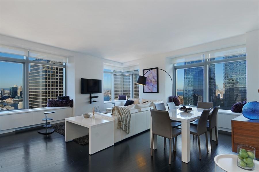 123 Washington Street 39B, Financial District, Downtown, NYC - 2 Bedrooms  
2 Bathrooms  
5 Rooms - 