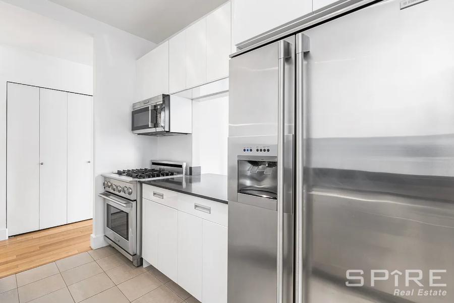 99 John Street 1207, Financial District, Downtown, NYC - 1 Bedrooms  
1 Bathrooms  
4 Rooms - 