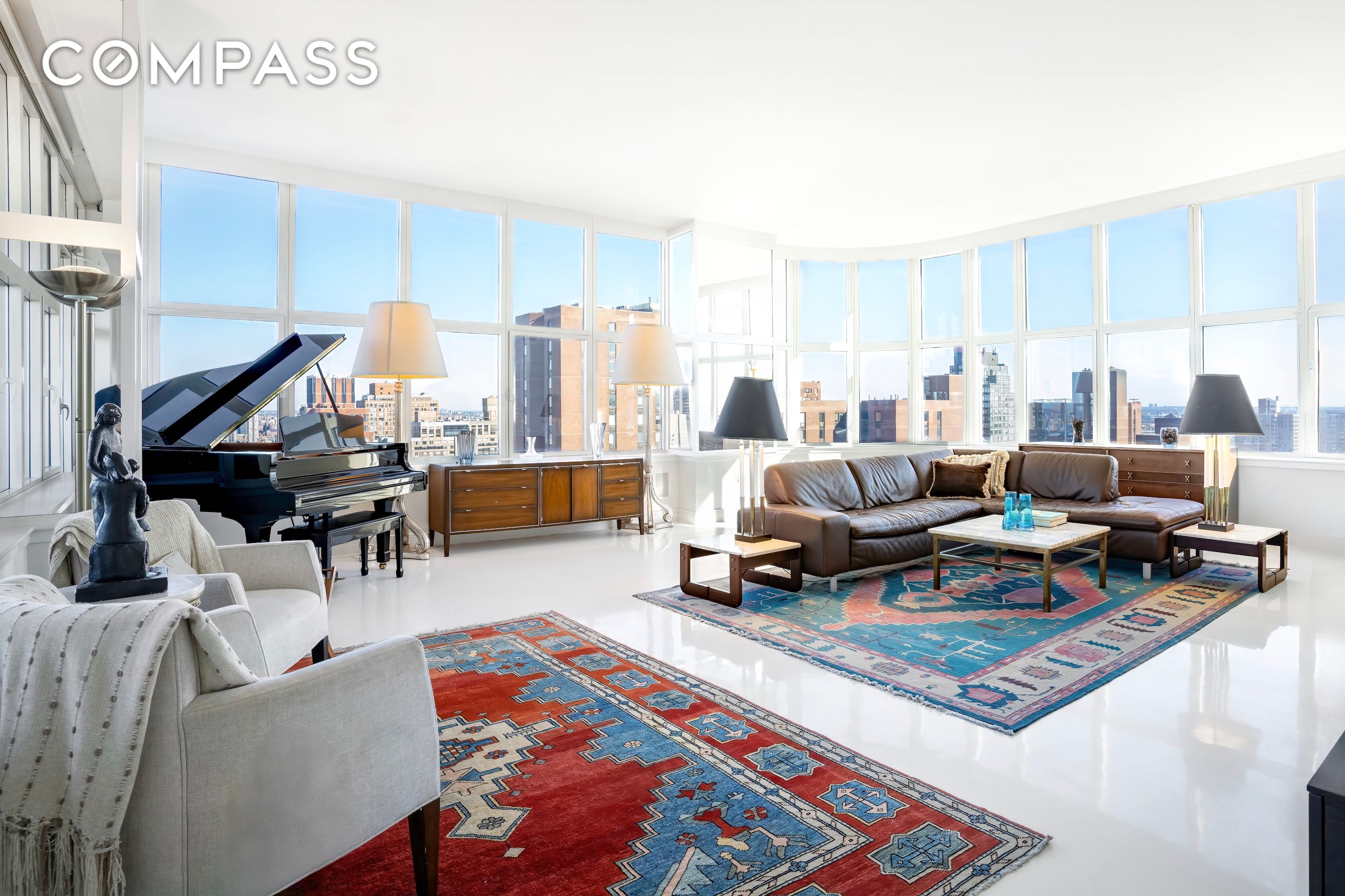 181 East 90th Street Ph32a, Upper East Side, Upper East Side, NYC - 4 Bedrooms  
4.5 Bathrooms  
8 Rooms - 