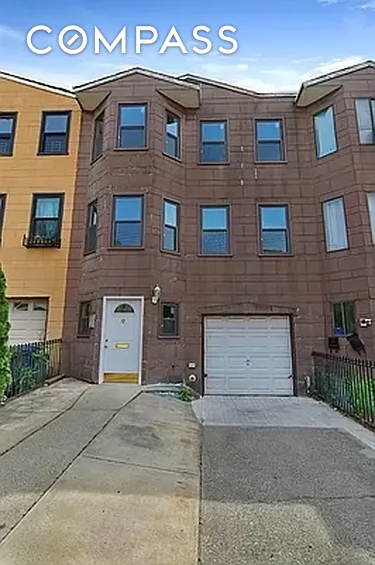 374 Butler Street 2, Park Slope, Brooklyn, New York - 3 Bedrooms  
1 Bathrooms  
4 Rooms - 