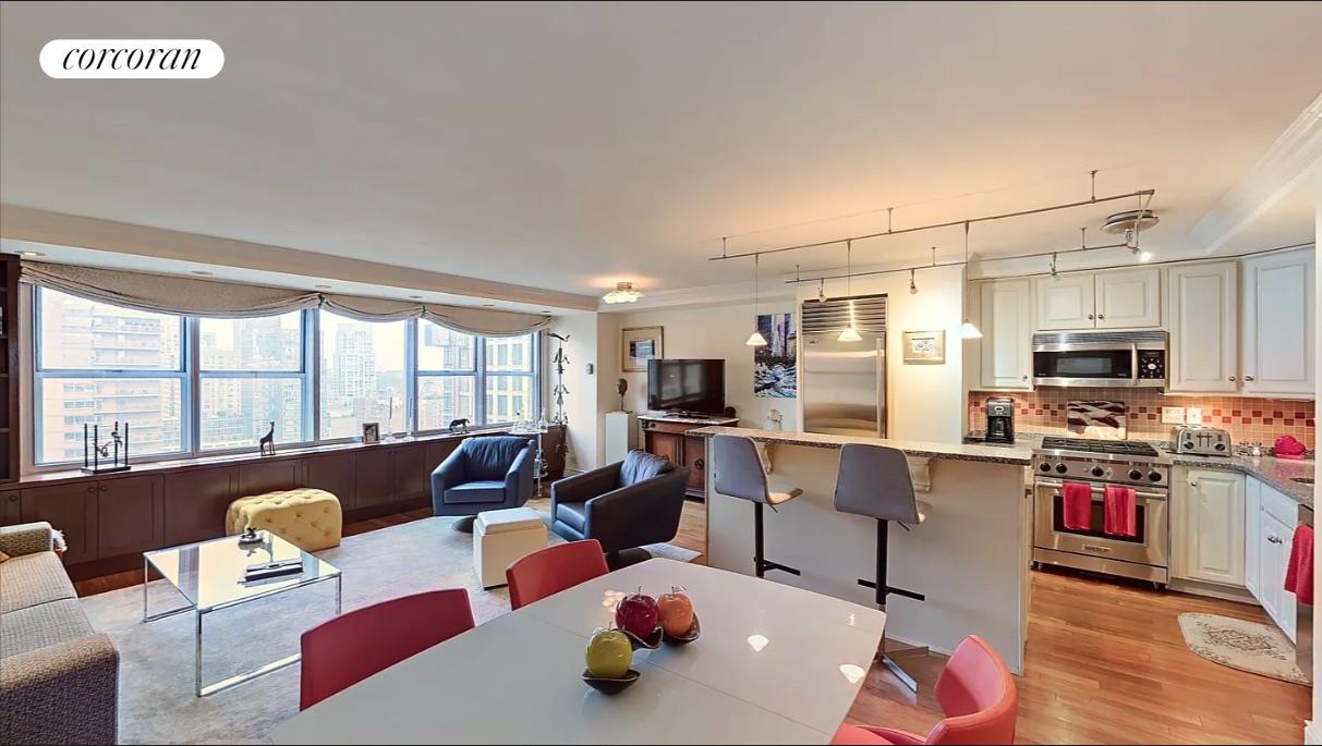 155 West 68th Street 24C, Lincoln Square, Upper West Side, NYC - 1 Bedrooms  
2 Bathrooms  
4 Rooms - 