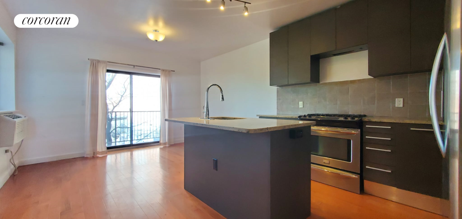 536 Kappock Street 3Ww, Spuyten Duyvil, Bronx, New York - 2 Bedrooms  
2 Bathrooms  
6 Rooms - 