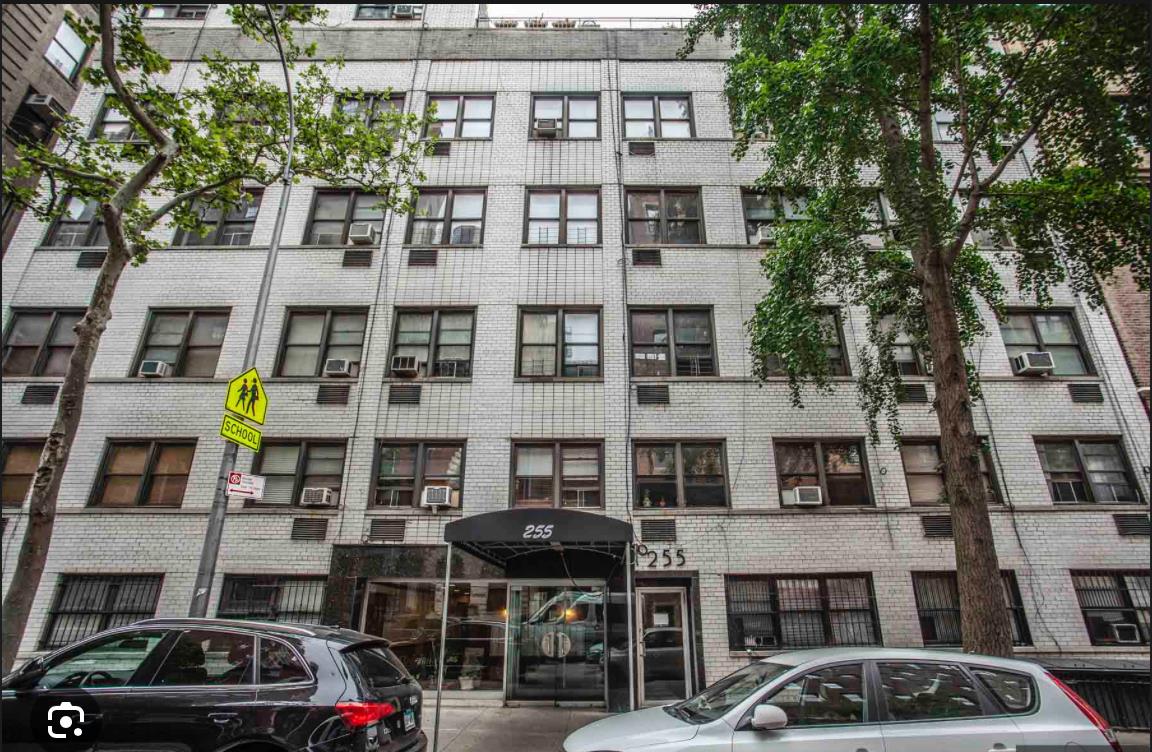 255 West 75th Street 4-B, Upper West Side, Upper West Side, NYC - 1 Bathrooms  
2 Rooms - 