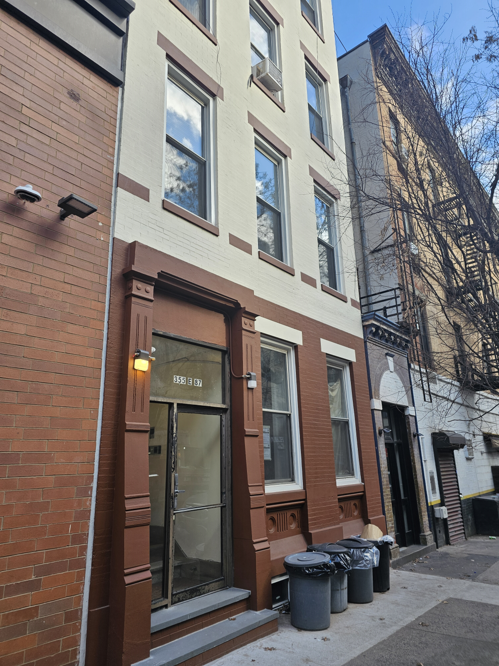 Photo 1 of 355 East 87th Street 6, Upper East Side, NYC, $4,200, Web #: 1100934590