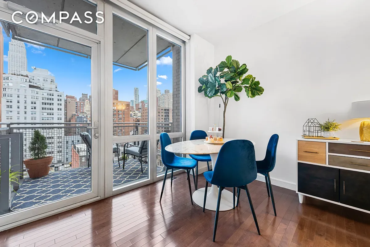 225 East 34th Street 7D, Murray Hill, Midtown East, NYC - 1 Bedrooms  

3 Rooms - 