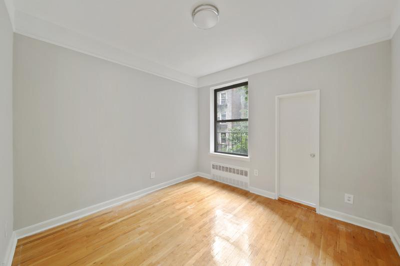 516 East 88th Street 3-C, Upper East Side, Upper East Side, NYC - 1 Bedrooms  
1 Bathrooms  
3 Rooms - 