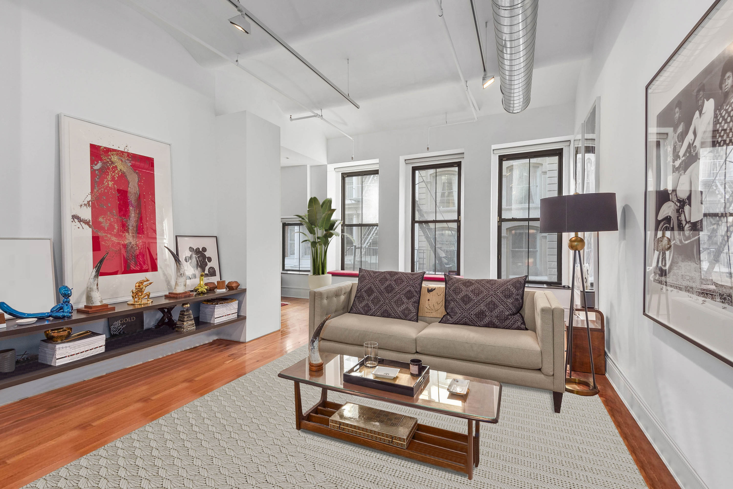 114 Mercer Street 2, Soho, Downtown, NYC - 2 Bedrooms  
2 Bathrooms  
3 Rooms - 