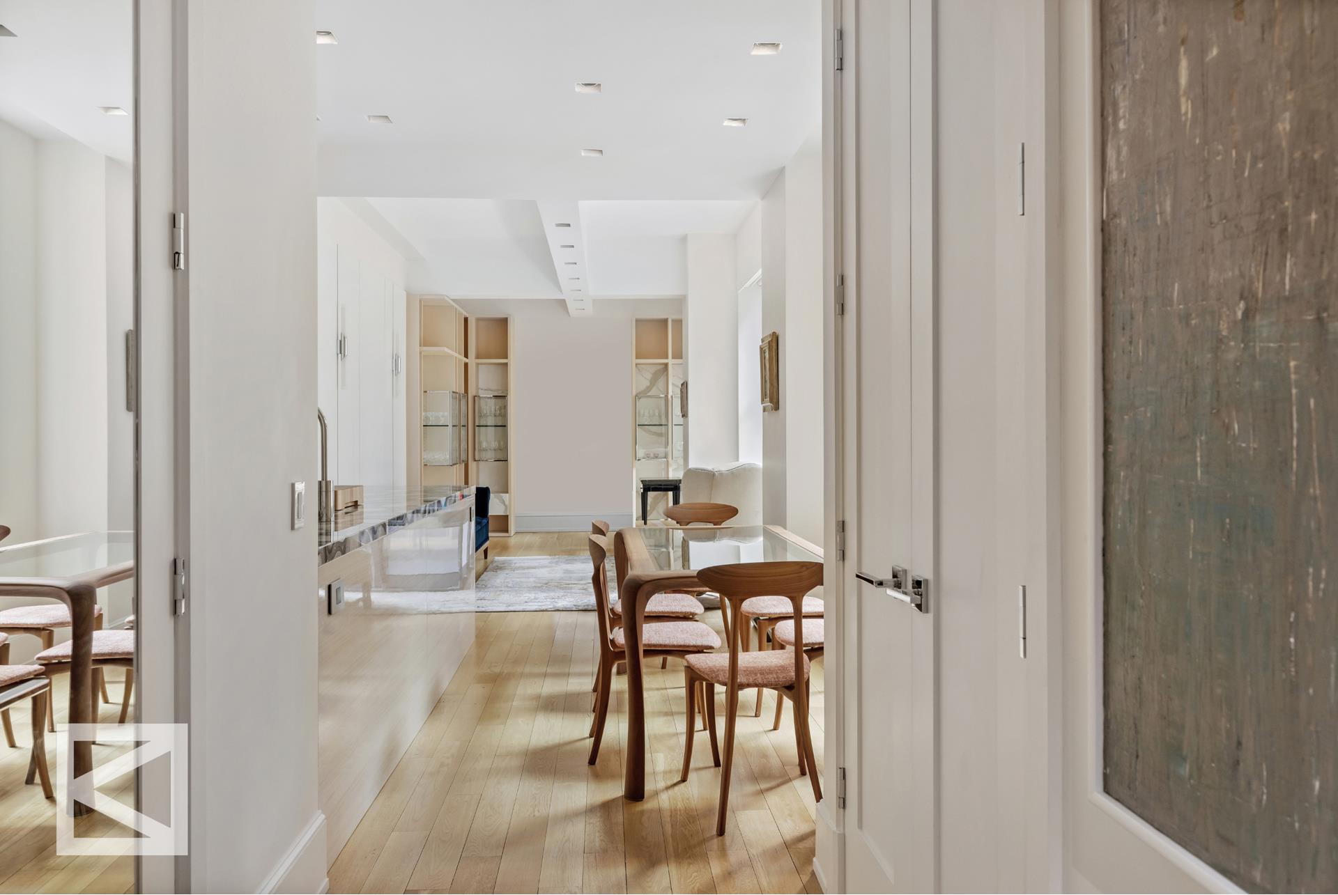 260 Park Avenue 9K, Flatiron, Downtown, NYC - 1 Bedrooms  
1 Bathrooms  
3 Rooms - 