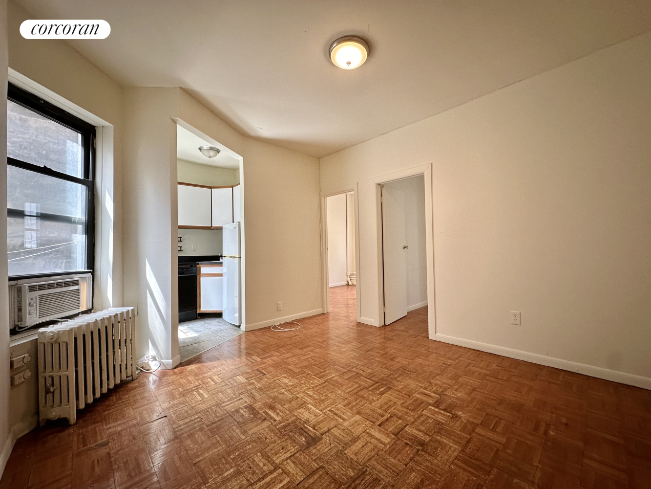 324 East 19th Street 2B, Gramercy Park, Downtown, NYC - 3 Bedrooms  
1 Bathrooms  
5 Rooms - 