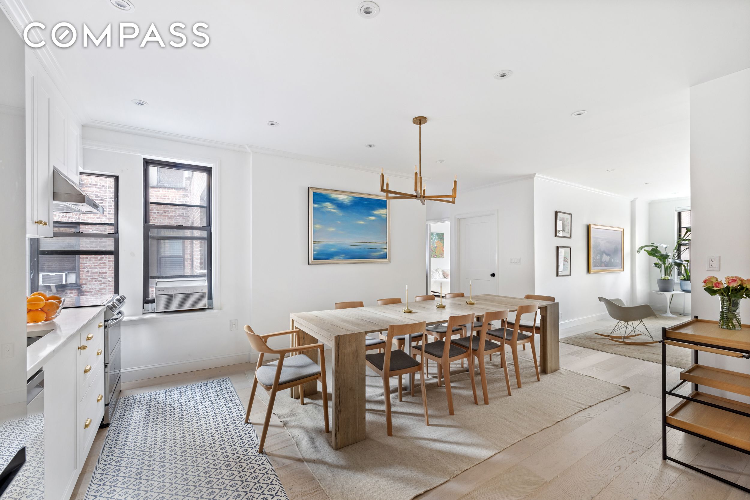 325 East 80th Street 5C, Upper East Side, Upper East Side, NYC - 3 Bedrooms  
2 Bathrooms  
5 Rooms - 