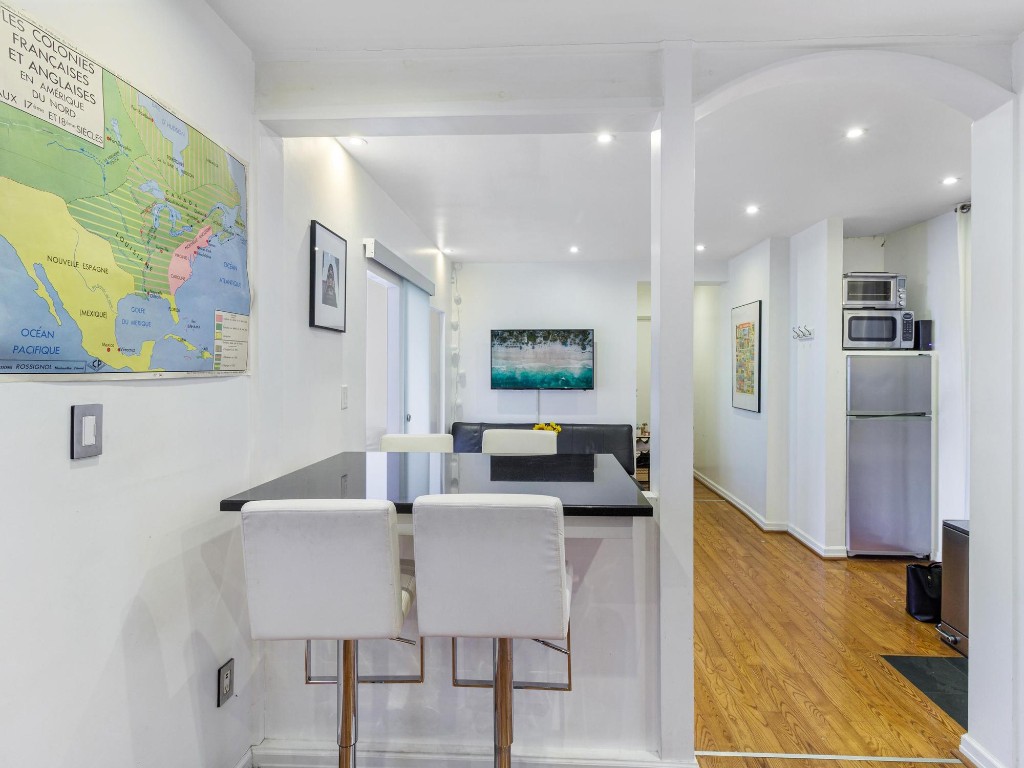 229 East 29th Street 6F, Kips Bay, Midtown East, NYC - 2 Bedrooms  
1 Bathrooms  
4 Rooms - 